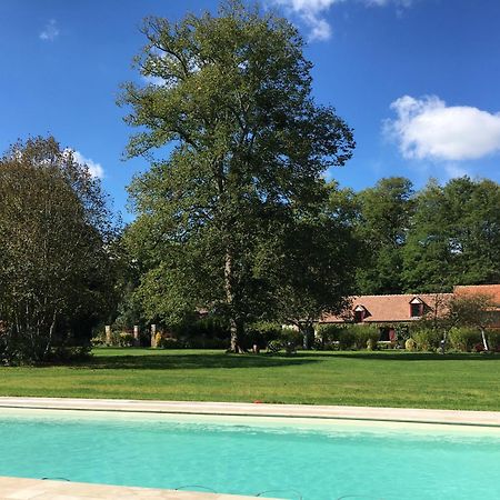 Bed and Breakfast Domaine de Montizeau à Lailly-en-Val Extérieur photo