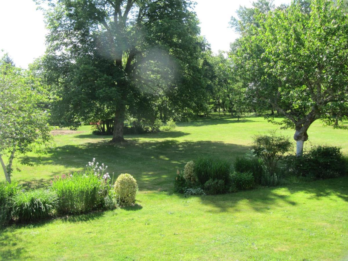 Bed and Breakfast Domaine de Montizeau à Lailly-en-Val Extérieur photo