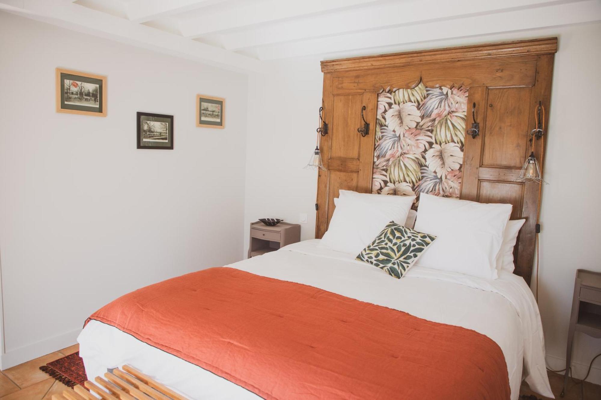 Bed and Breakfast Domaine de Montizeau à Lailly-en-Val Chambre photo